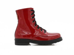 A right-hand side view of the Petasil Clive, in Red Patent.
