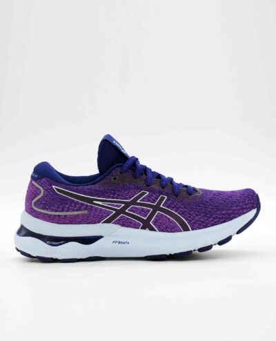 A right-hand side view of the Asics Gel Nimbus 24, in Orchid/Soft Sky.