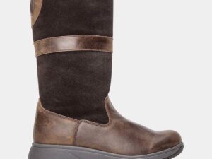 A side view of the Xsensible Cork Men, in Brown.