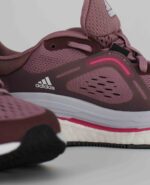 A close-up of the Adidas Solarcontrol, in Magic Mauve/Cloud White/Pulse Magenta.