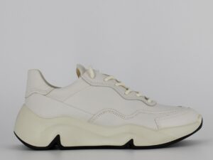 A side view of the Ecco Chunky Sneaker W, in White.