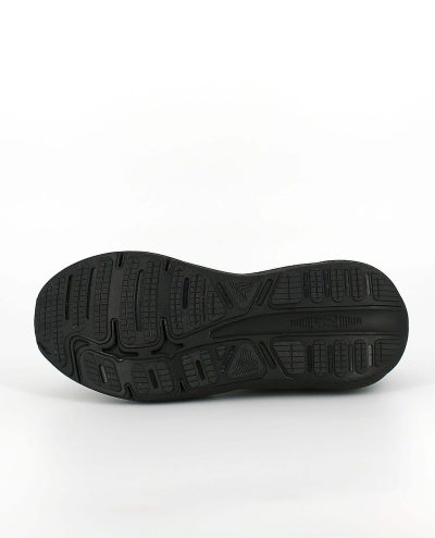 The sole of the Brooks Ghost Max, in Black/Black/Ebony.