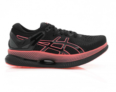A right-hand side view of the Asics MetaRide, in Black/Blazing Coral.